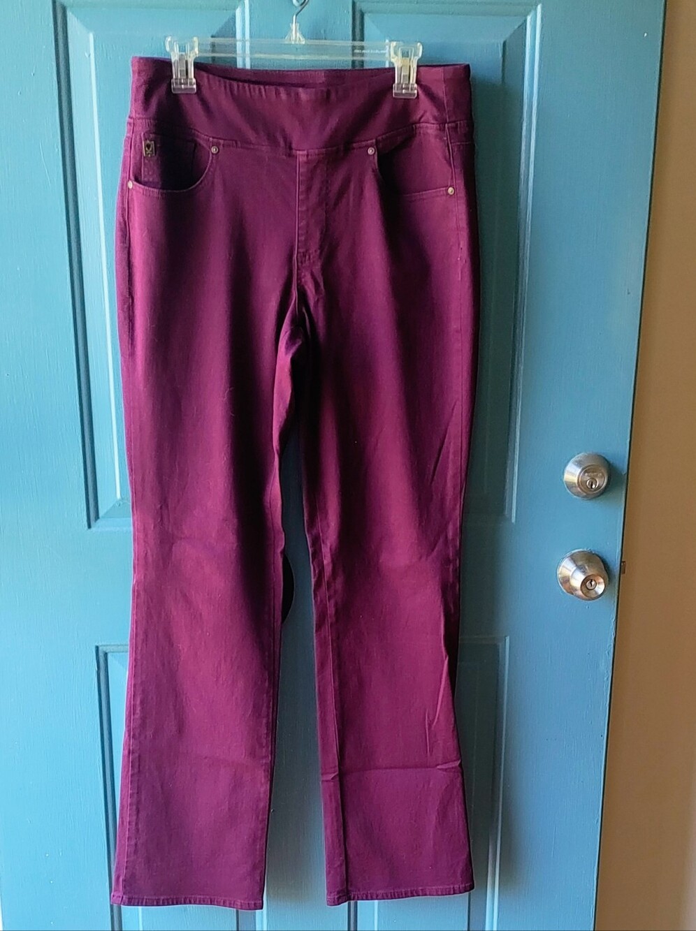 EUC- Belle By Kim Gravel Pull On  Straight-Leg Jeans Wine/Maroon